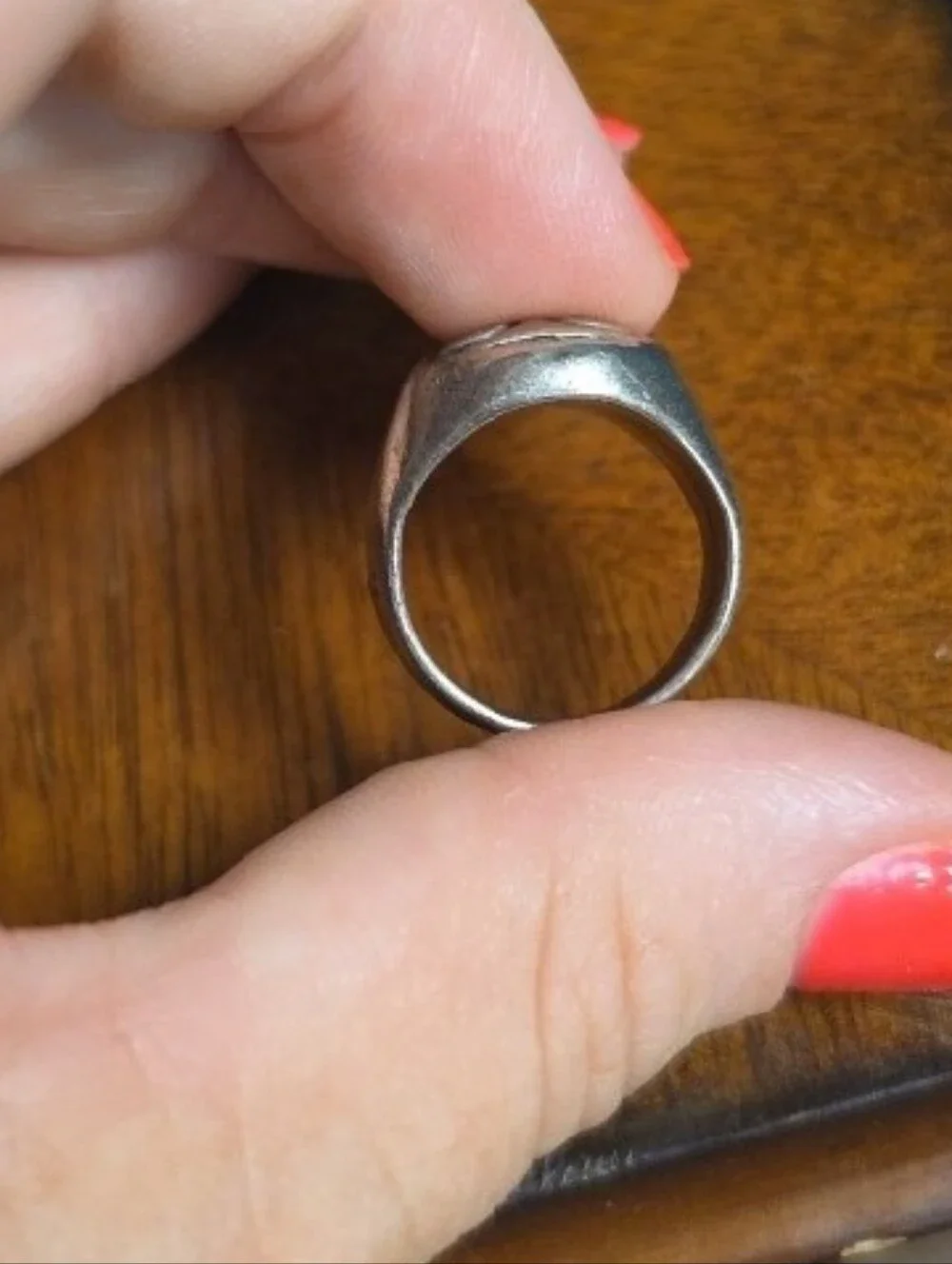 Vintage Silver Scales Signet Ring - Legal Scales Motif
